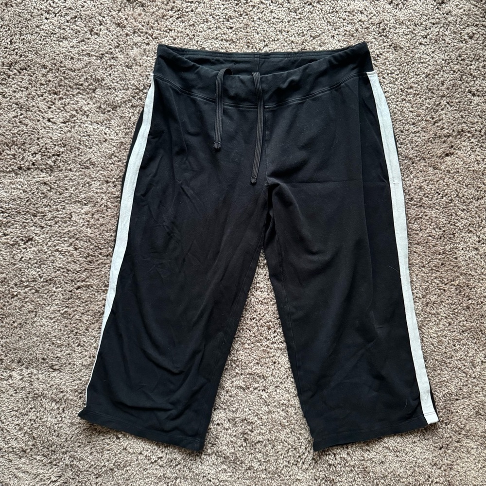 Champion Y2K Black Low Waisted Mid Length Flared Leggings Size M